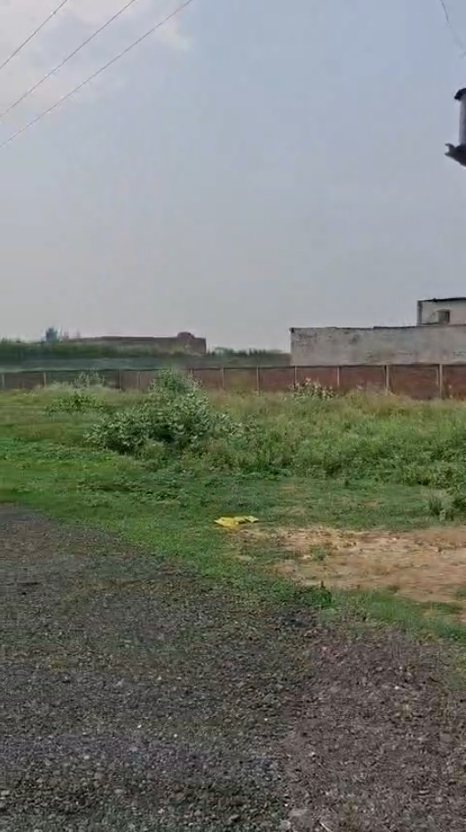 Main Bhaini Road Near Itehad Cold Store 2 Kanal Corner Plot Available for Sale 73 ft. Front