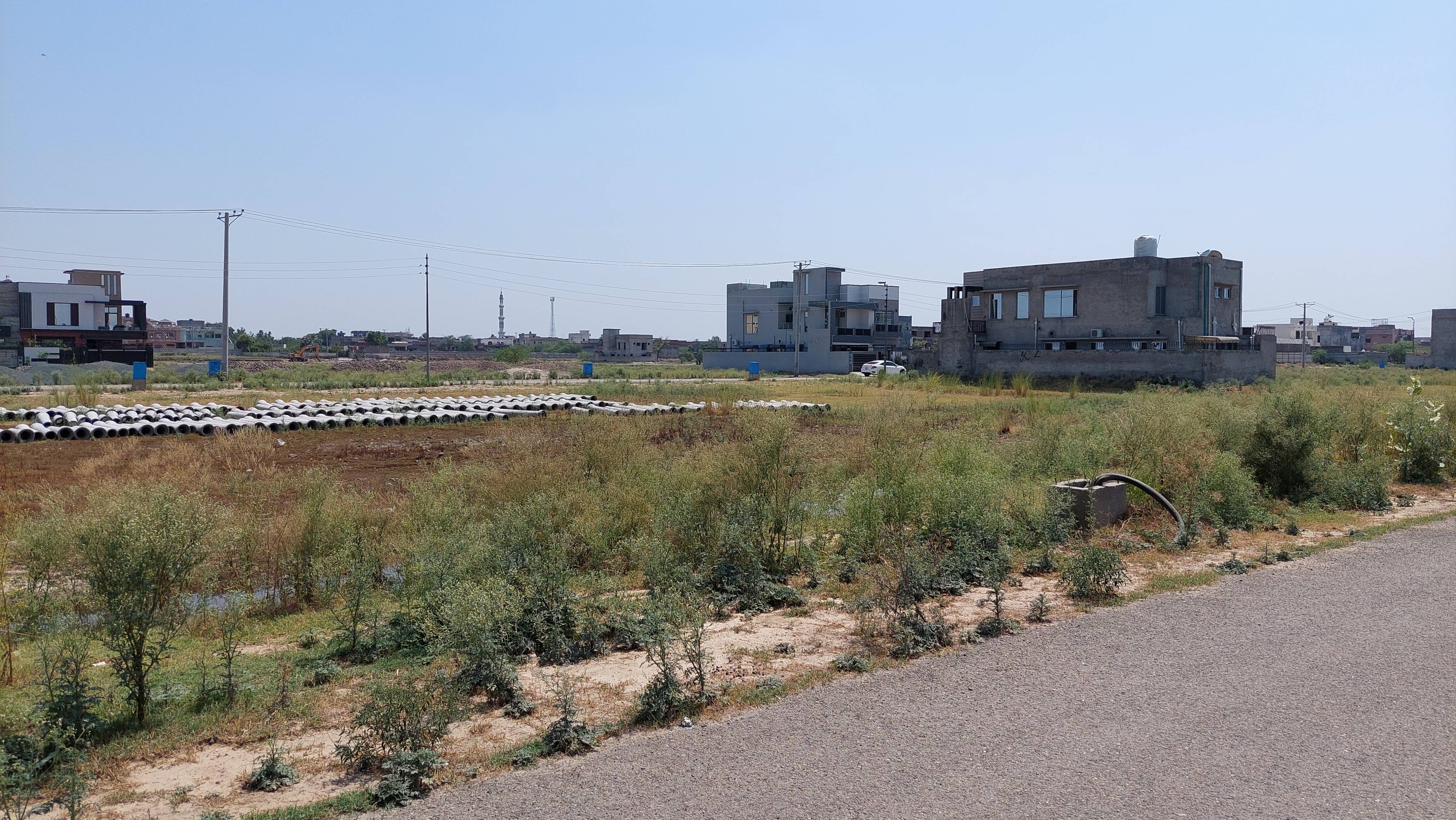 Corner 1 Kanal Residential Plot For Sale At Prime Location DHA Phase 5 Plot # M 755