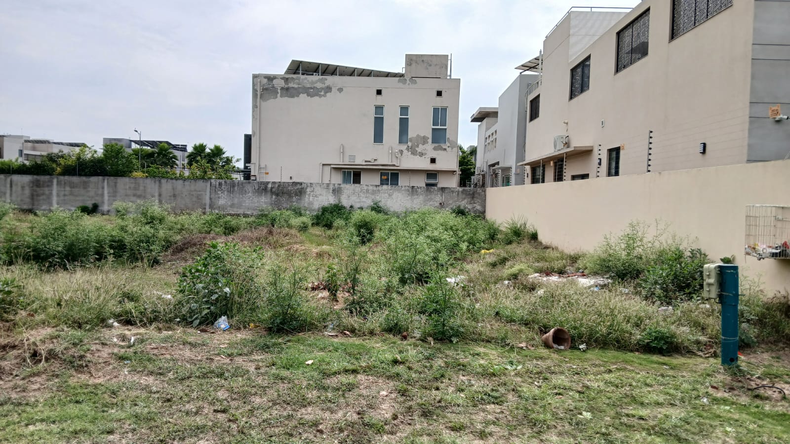 10 Marla Plot for sale  DHA Phase 8  Plot # Z5 553