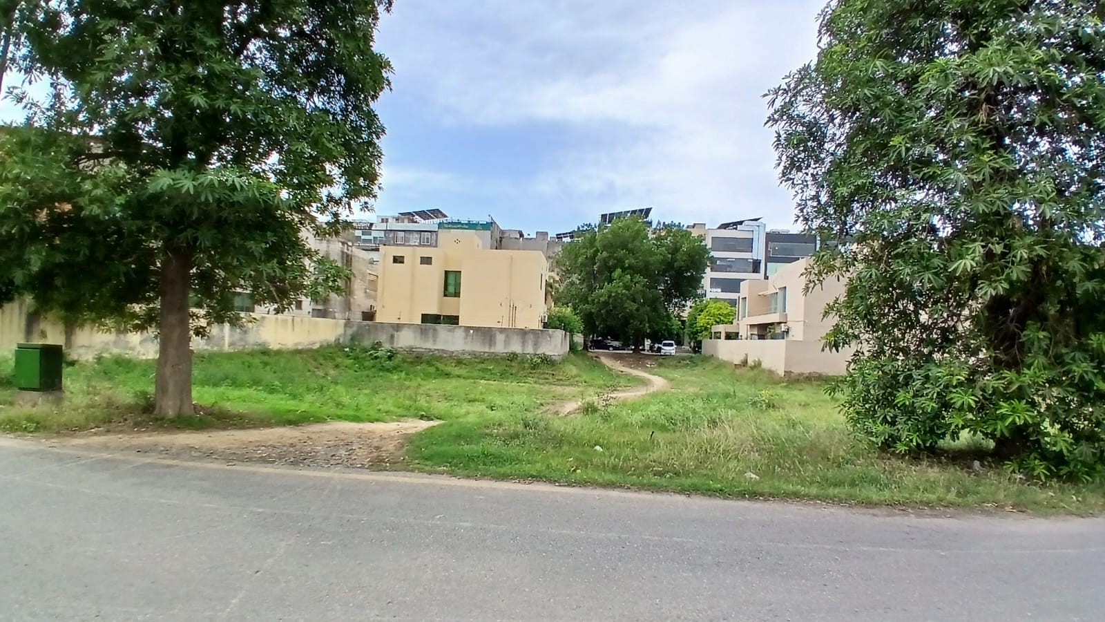 5 Marla Plot for sale  DHA Phase 8  Plot # Z5 759