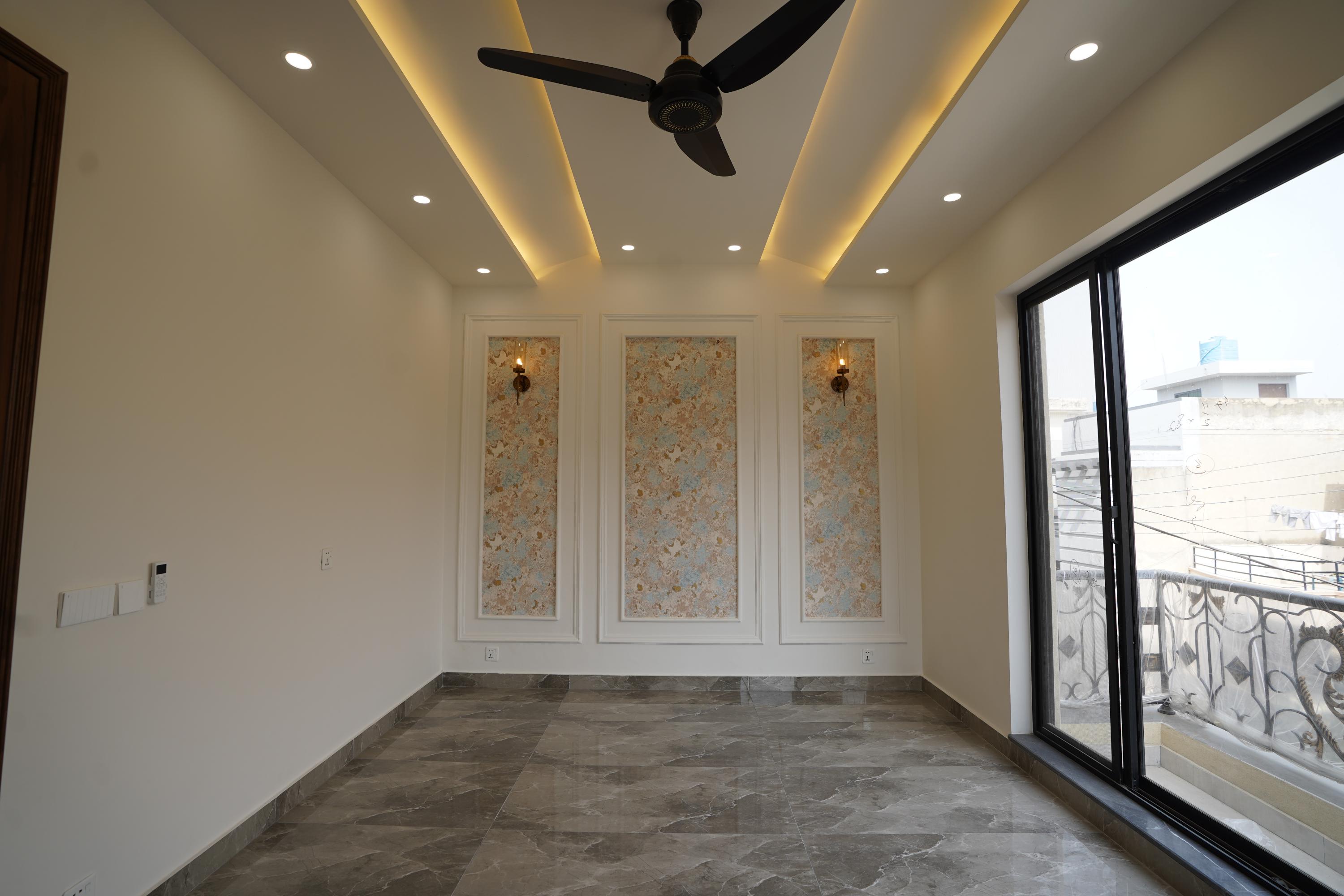 CORNER 7.Marla Luxury Classical Designer House  For Sale  Punjab small industry husing Society