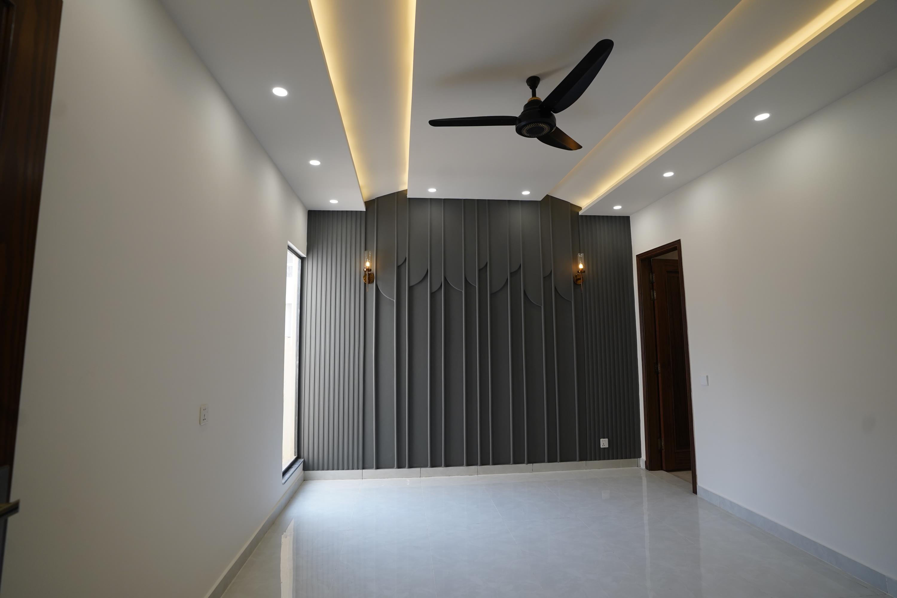 CORNER 7.Marla Luxury Classical Designer House  For Sale  Punjab small industry husing Society