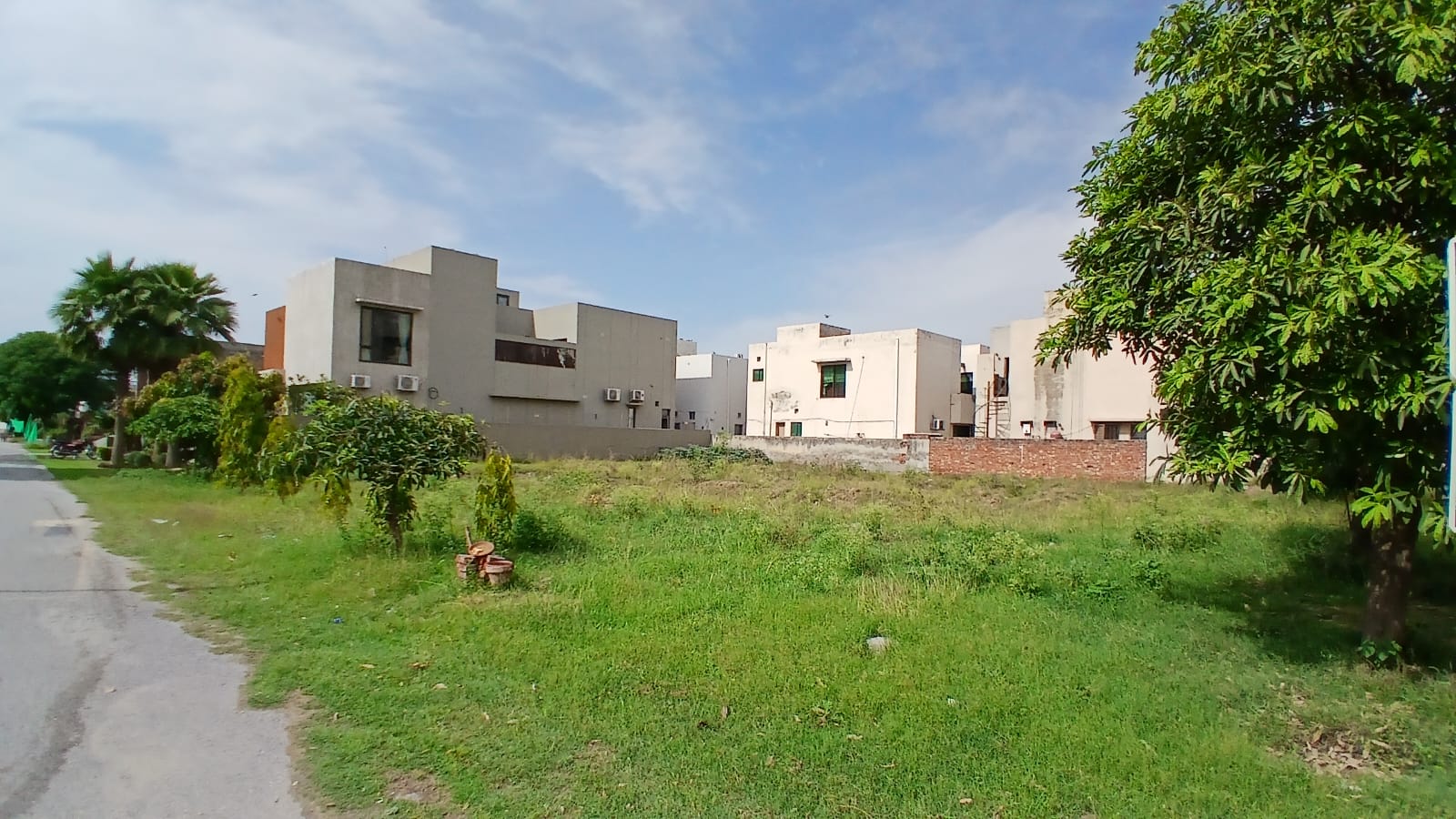Corner 7 Marla  Plot For Sale On Investor Rate 60FT Road DHA Phase 7  Plot #  Y 5048