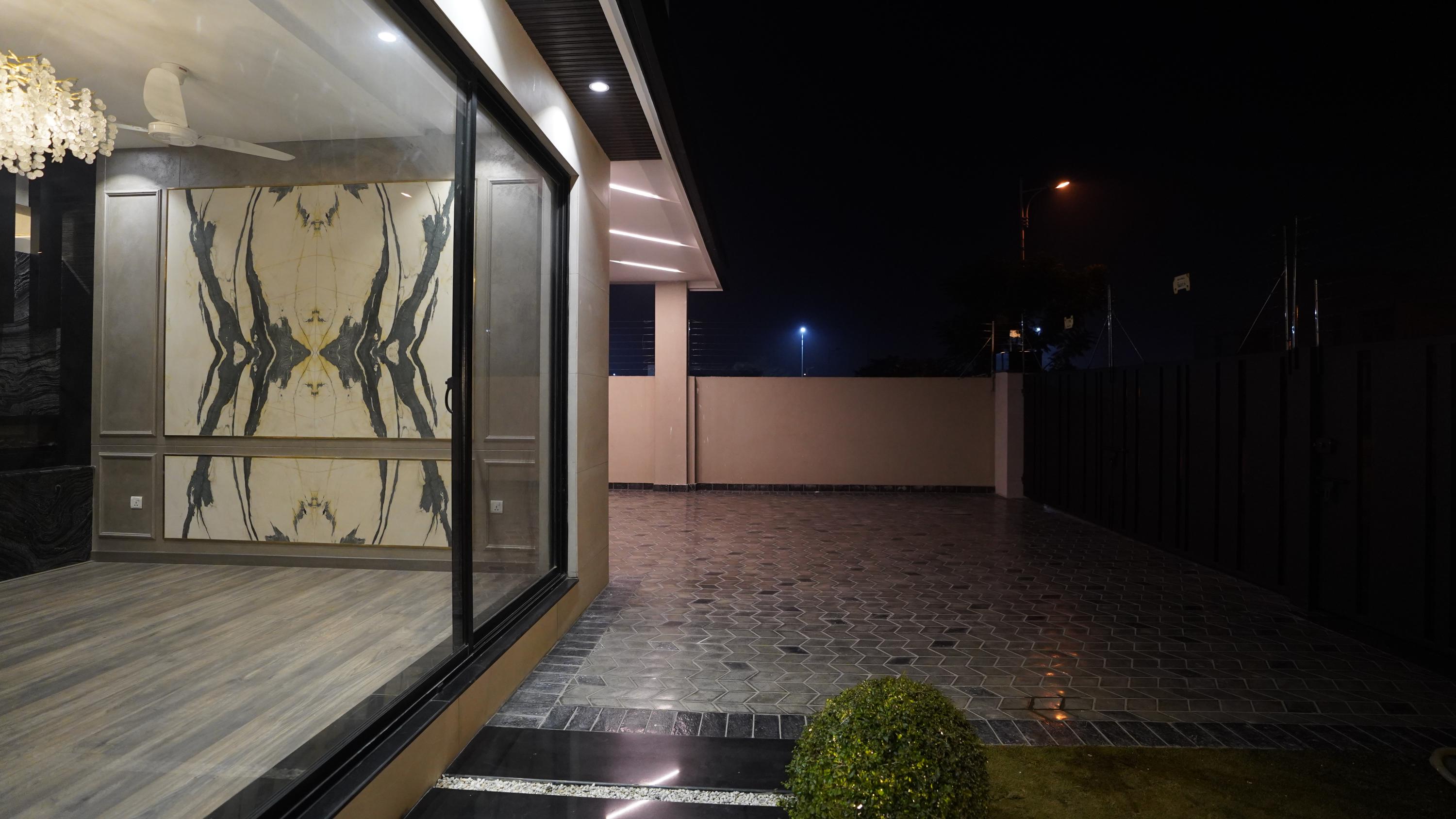 KANAL BUNGALOW FOR SALE IN Block T DHA PHASE 7 Beautifully Designed & Fairly Spacious