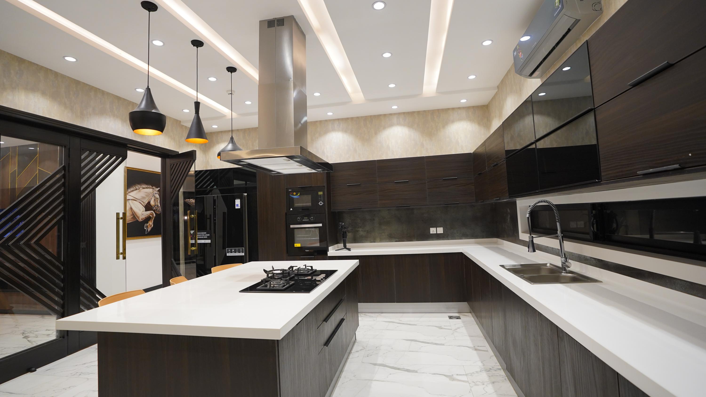 KANAL BUNGALOW FOR SALE IN Block T DHA PHASE 7 Beautifully Designed & Fairly Spacious