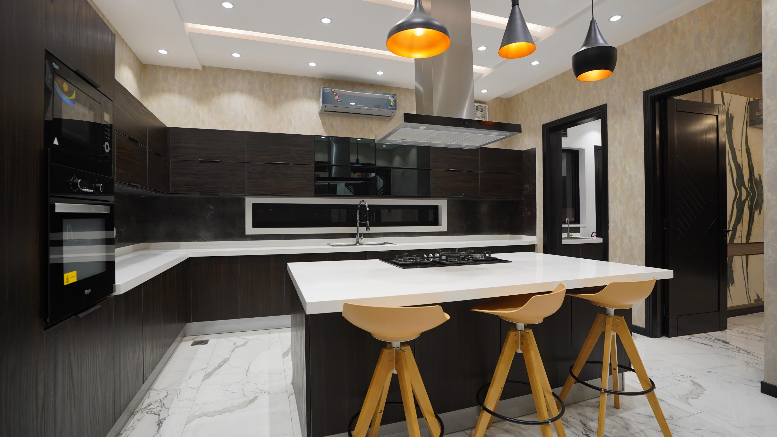 KANAL BUNGALOW FOR SALE IN Block T DHA PHASE 7 Beautifully Designed & Fairly Spacious