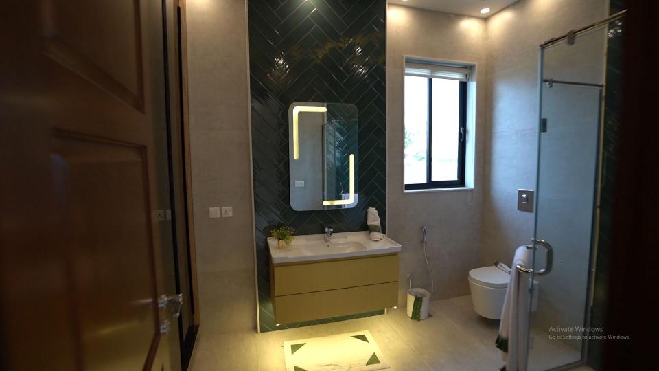 20 MARLA ELEGANT AND FULLY MAINTAINED SUPER HOT LOCATED BUNGALOW FOR SALE  BLOCK  B  OF DHA PHASE 6 LAHORE.