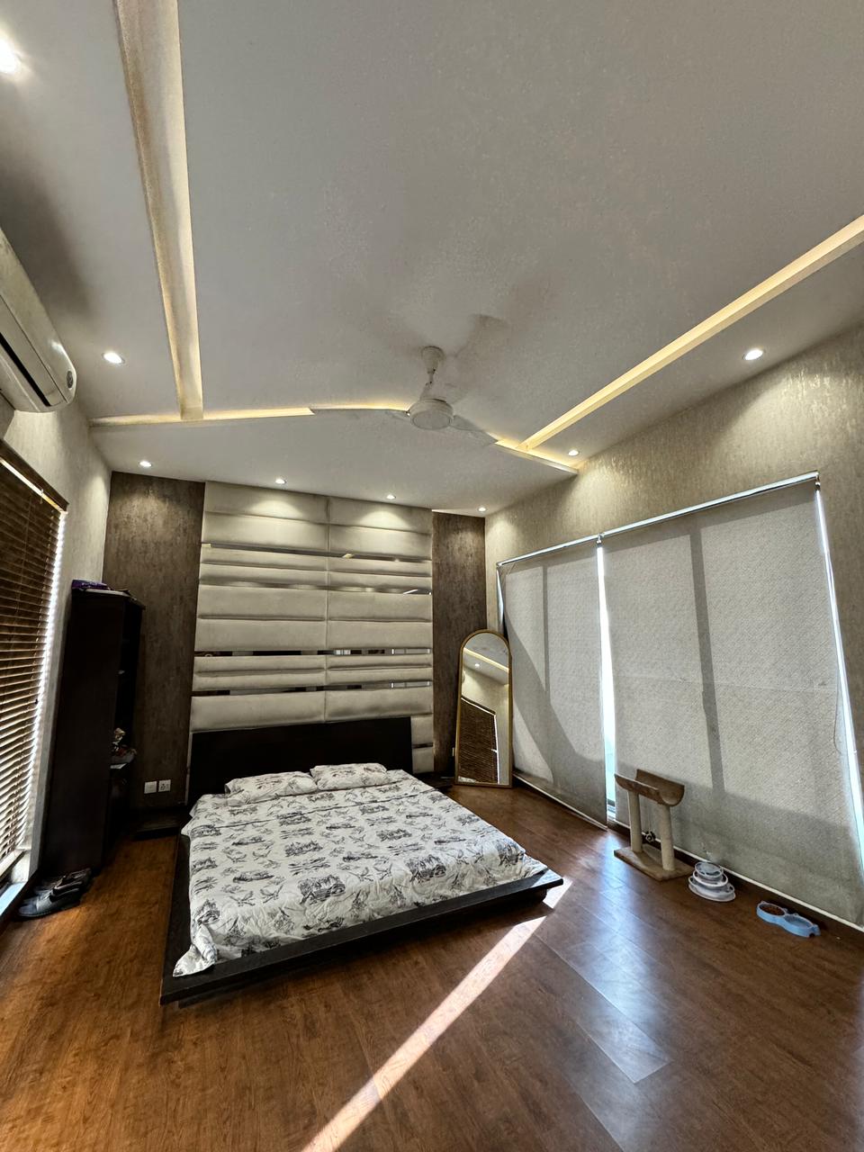 1 KANAL FULLY FURNISHED ULTRA MODERN LUXURY BUNGALOW AVAILABLE FOR SALE OF DHA PHASE 6 M Block