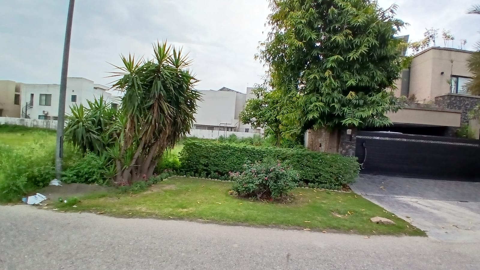 22.5 Marla  Residential Plot For Sale At Prime Location DHA Phase 8 Plot # T 702